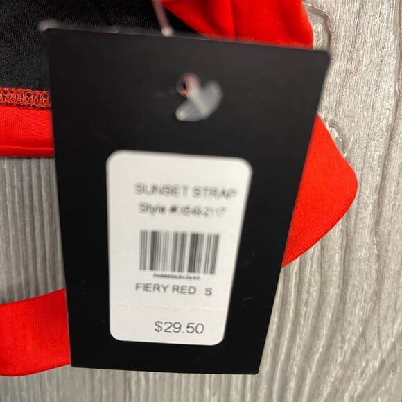 Frederick’s of Hollywood Sunset Strap Bikini Top in Fiery Red Size S NWT - Picture 7 of 8